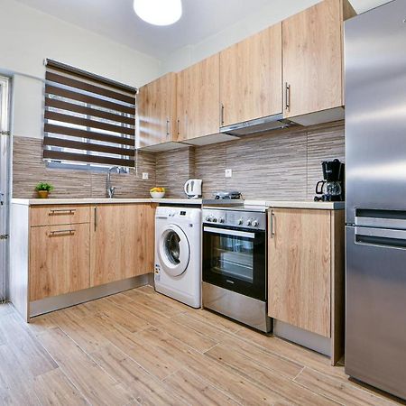 Comfy Home Next To Metro Афины Экстерьер фото